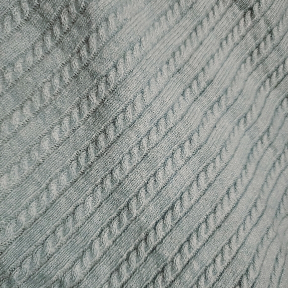 Prive Womens XL 100% Cashmere Light Teal Round Neck Pullover Cable Kint Sweater - Picture 3 of 5